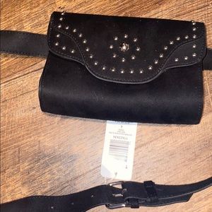 NWT torrid Fanny pack size 4